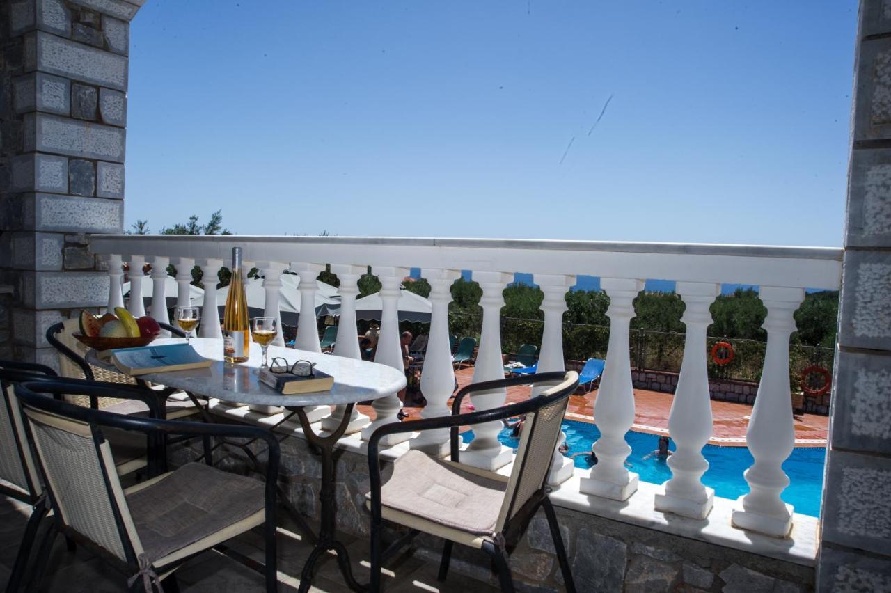 Amalia Apartments Stoupa Exterior photo
