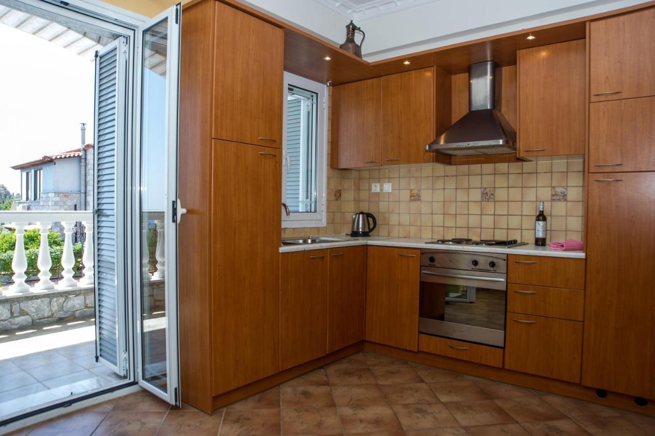 Amalia Apartments Stoupa Exterior photo