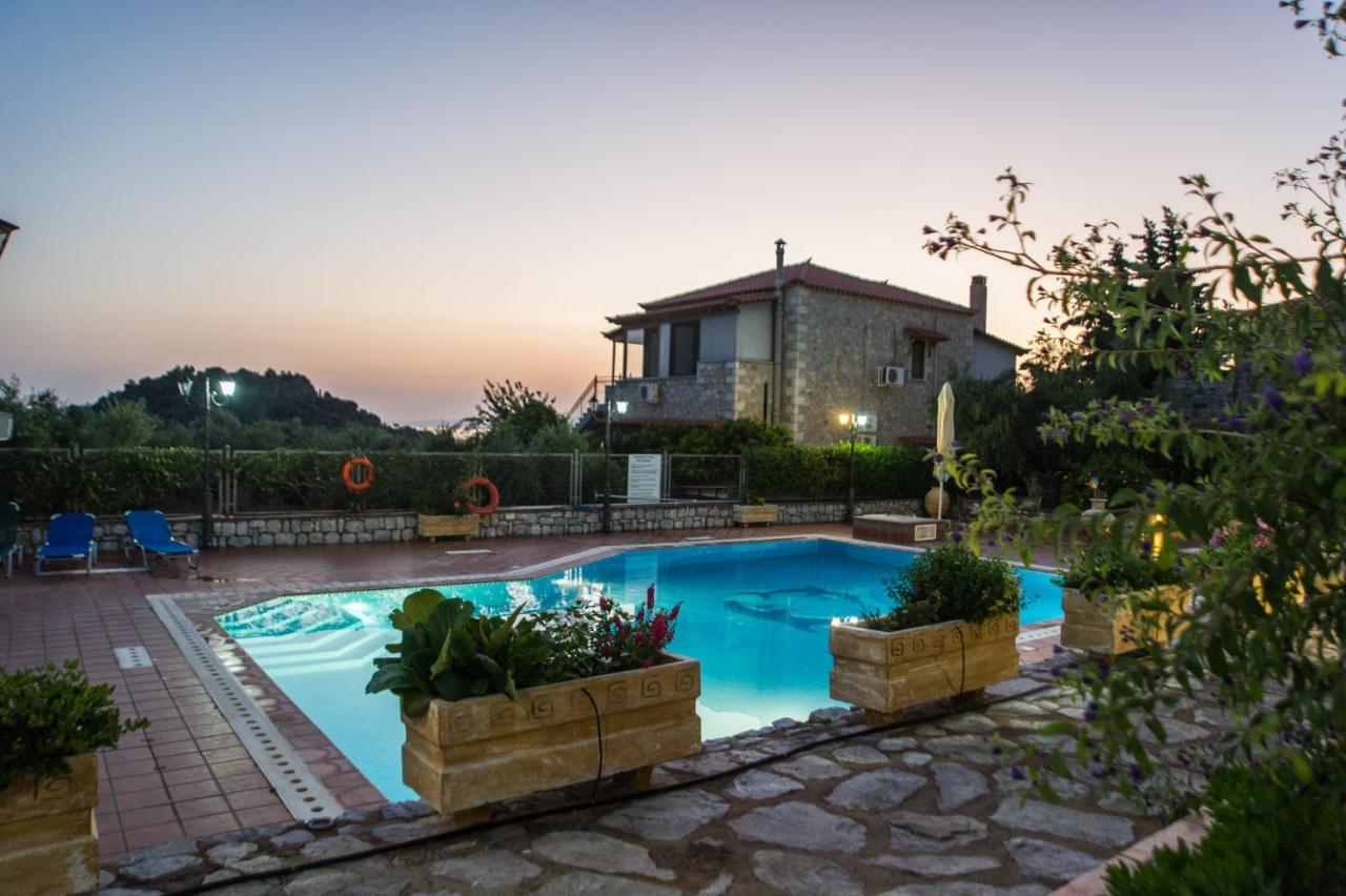 Amalia Apartments Stoupa Exterior photo